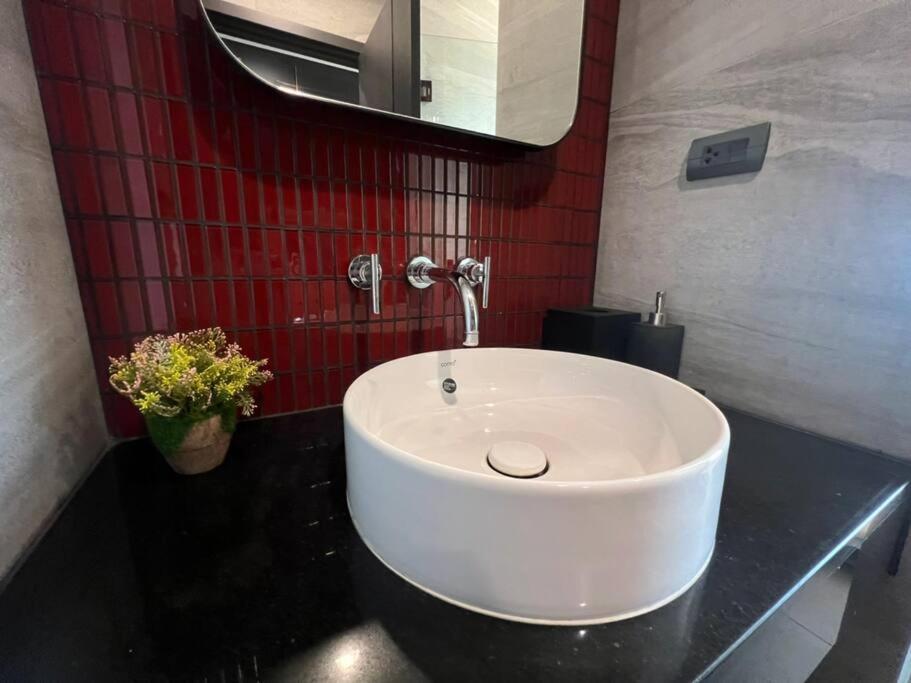 Downtown Chic Condo Rooftop Pool #En797 Pattaya Exterior foto