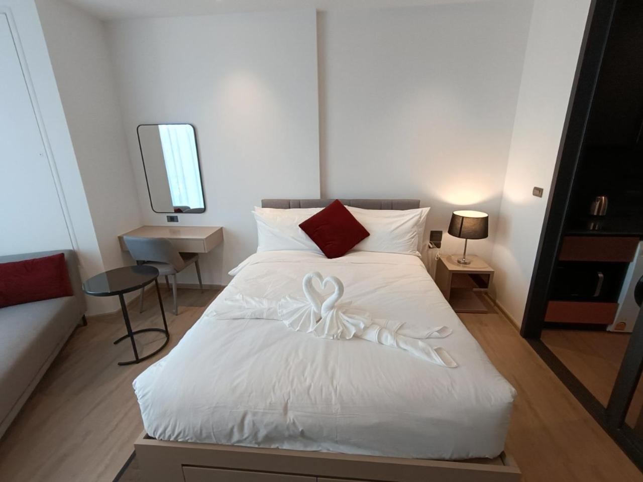 Downtown Chic Condo Rooftop Pool #En797 Pattaya Exterior foto