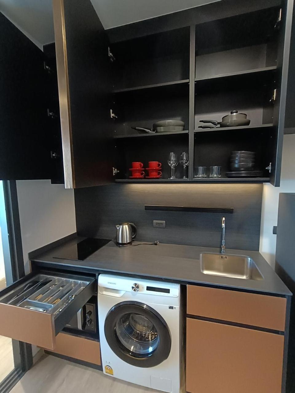 Downtown Chic Condo Rooftop Pool #En797 Pattaya Exterior foto